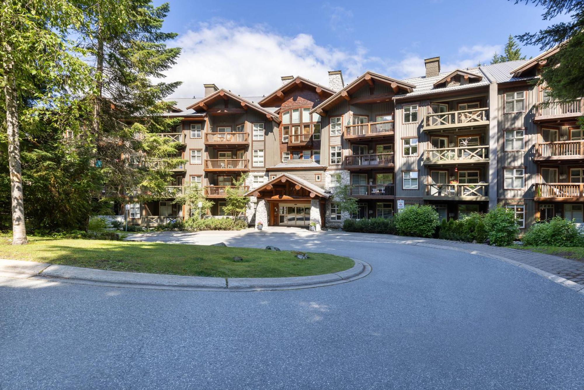 Lost Lake Lodge By Whistler Premier Exterior foto